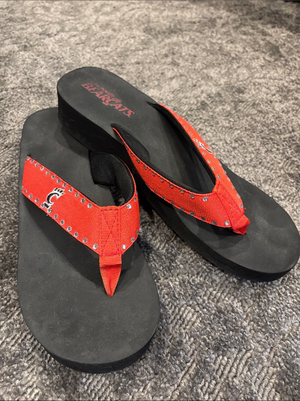 University of Cincinnati Red Studded Flip Flops with Black Platform Sole